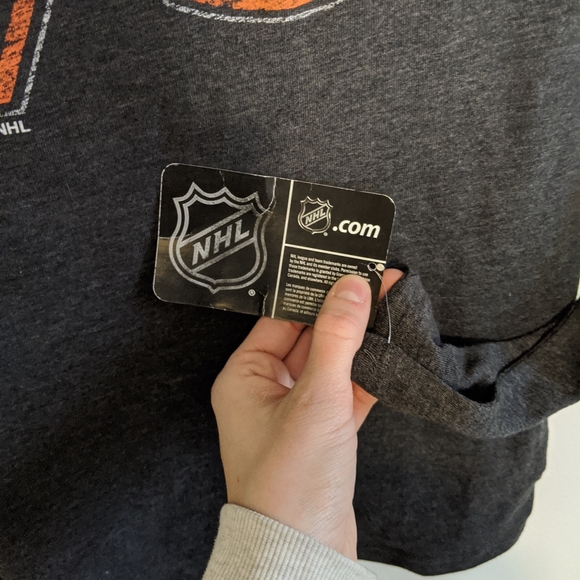 NWT! Flyers Hooded Tee - Picture 2 of 5